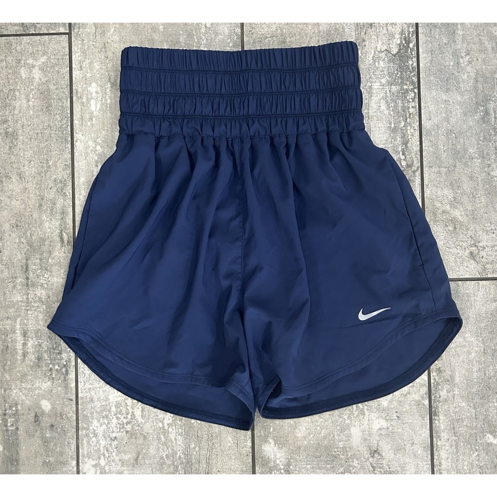 Nike One Dri-Fit Ultra High Waisted Size XS Womens Navy Brief Lined‎ Shorts